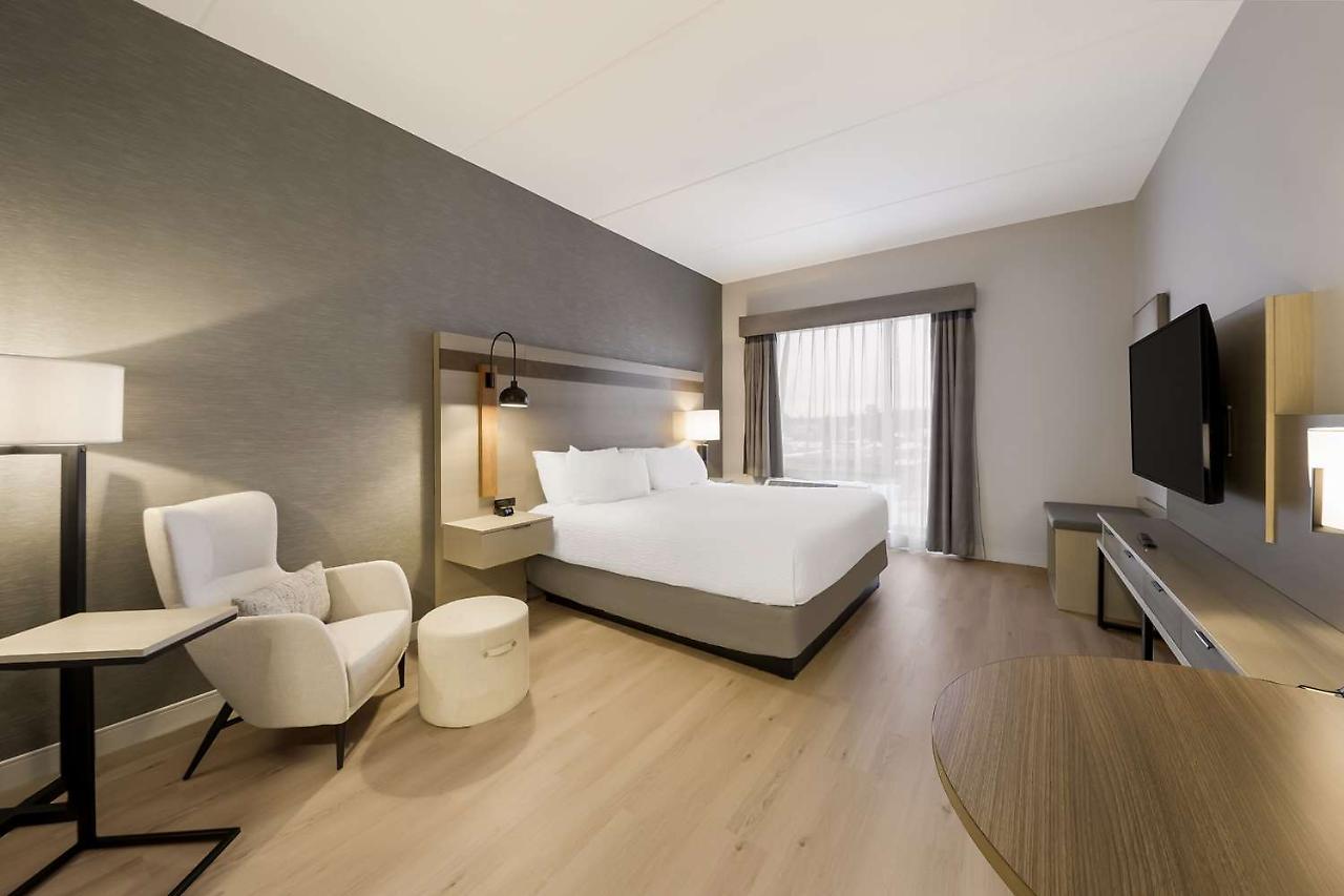 Best Western Plus Паррі-Саунд Екстер'єр фото